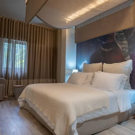 Hotel Mikelina Boutique 4*