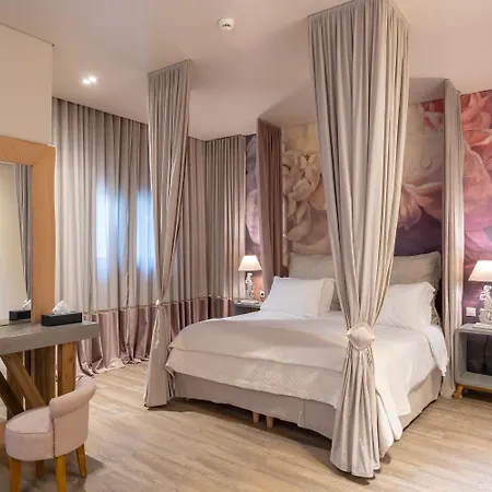 Mikelina Boutique 4*