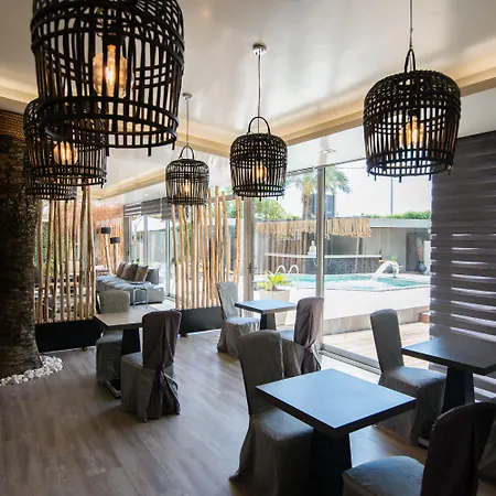 Mikelina Boutique 4*