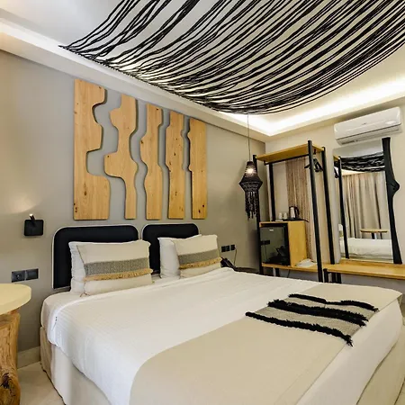 Mikelina Boutique Hotel Pallíni