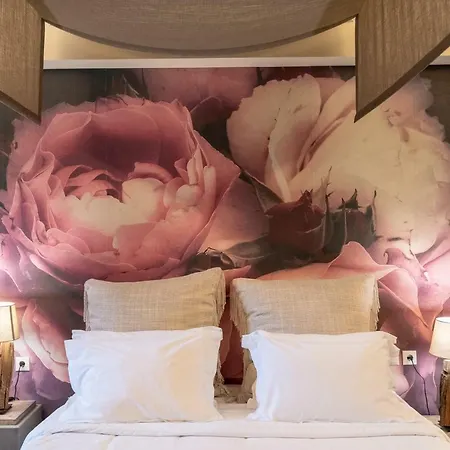 Mikelina Boutique 4* Pallíni